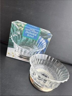 Pedestal Glass Bowl with Silverplate Base - Clear